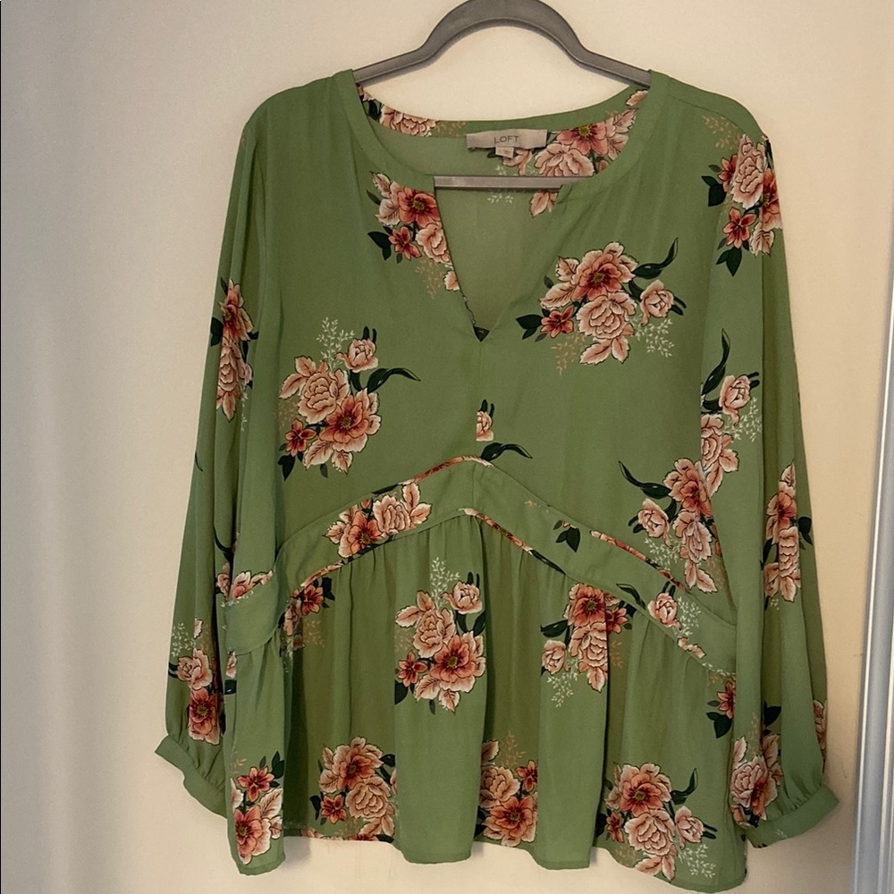 LOFT Green Floral Women's Top